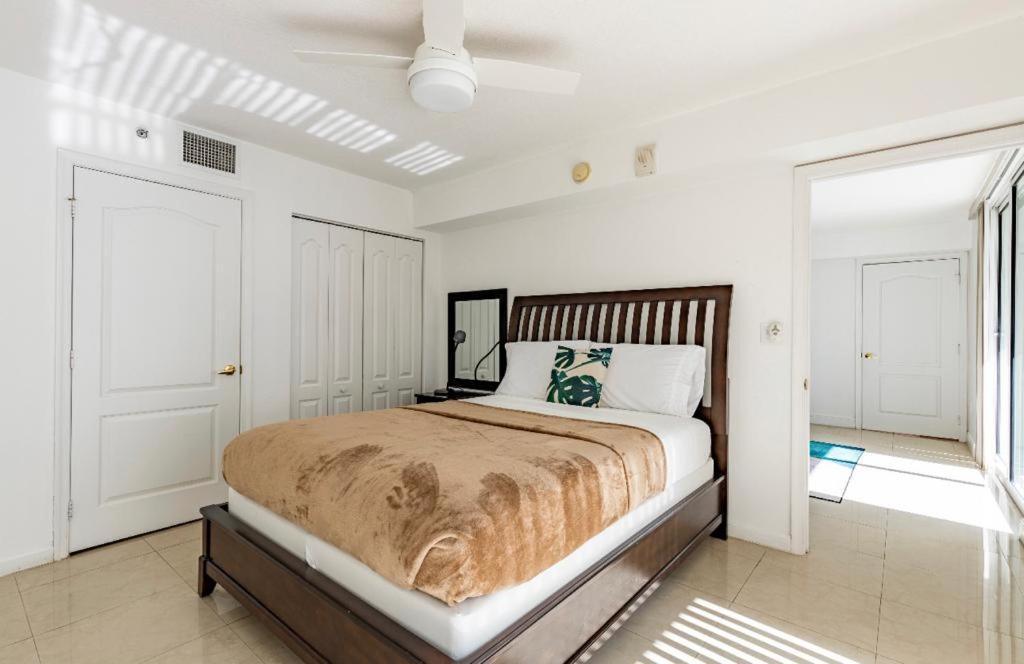 Two Bedroom Oceanview Apartment In Brickell Miami Buitenkant foto