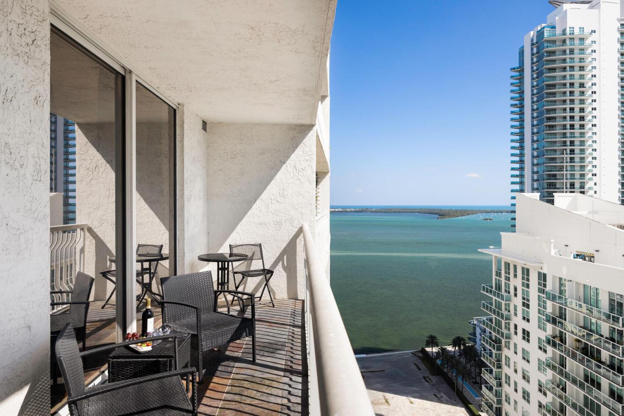 Two Bedroom Oceanview Apartment In Brickell Miami Buitenkant foto
